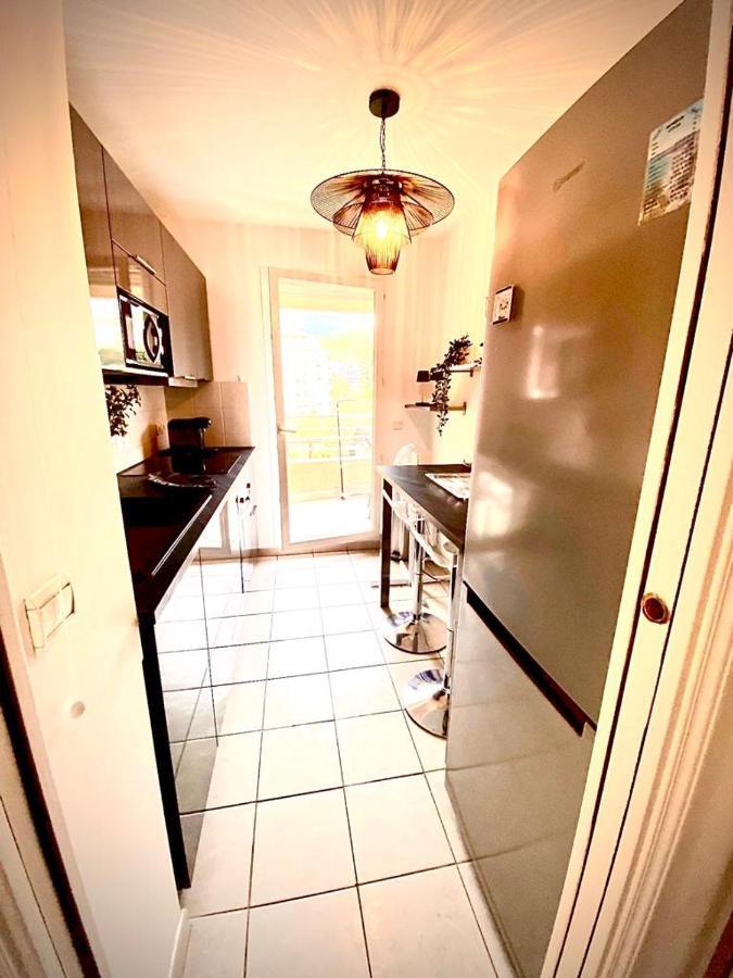 L'Exotique Apartment Menton Bagian luar foto