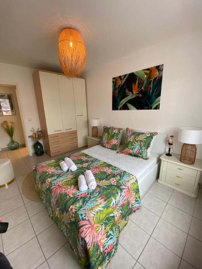 L'Exotique Apartment Menton Bagian luar foto